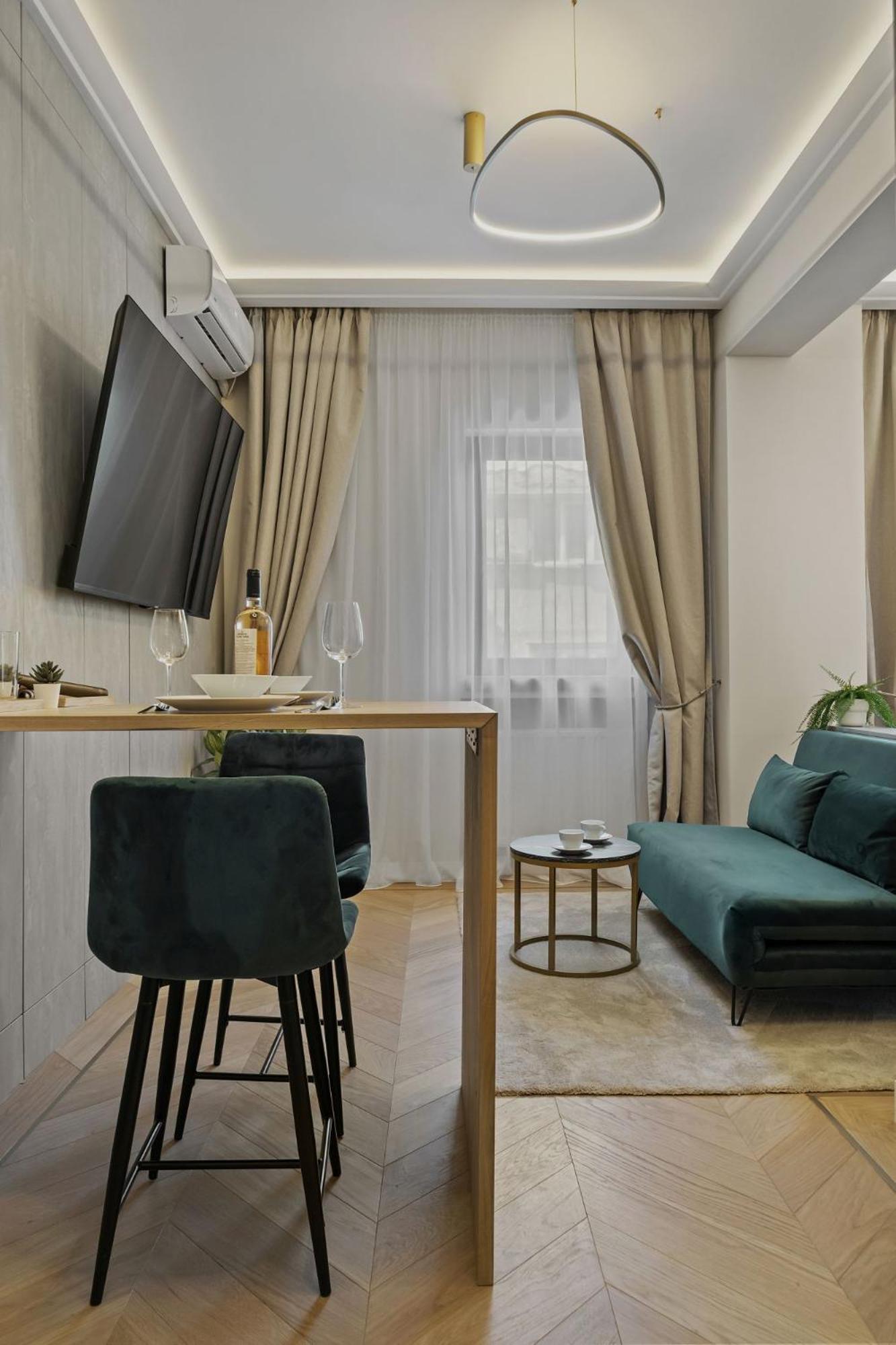 Studio Jungle Breath - City Centre Bucarest Exterior foto